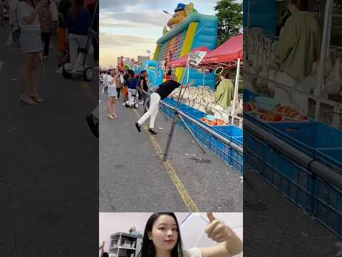The most profitable deal of the year 😆 #viral #funnyclips #korea #面白い #duet #douyin thumbnail