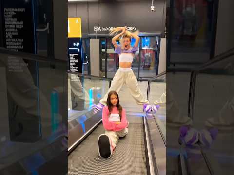 Gymnastics Everywhere 🤸‍♀️🚁@_miss_tais_ @Belitskay #familyfirst #flexibility thumbnail
