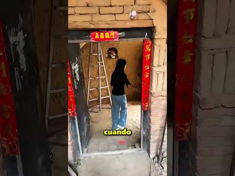 La Casa De Esta Chica Está Escondida Bajo Tierra ? thumbnail