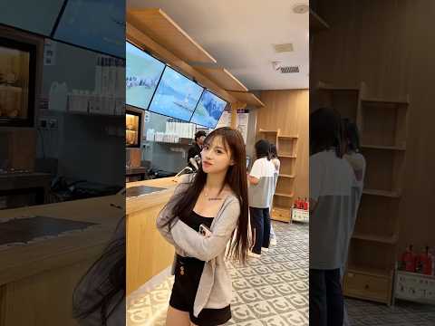 当你有个秒开大的女友 thumbnail