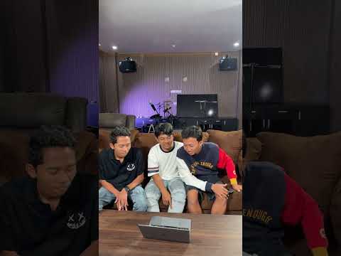 Arik Arya Saputra LIVE thumbnail