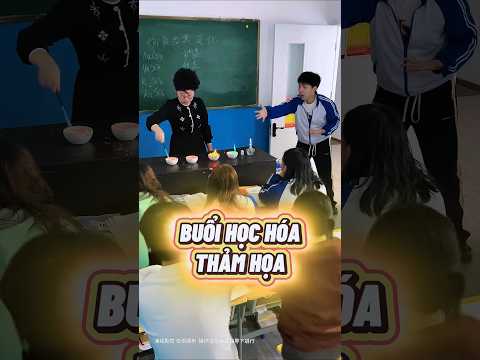 Buổi học hoá thảm hoạ #shorts thumbnail