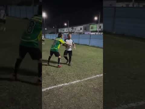 มาทำไม คนจะเตะมุม😡 #Shorts | Buakaw Banchamek thumbnail