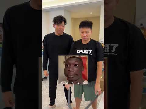 原来做大力士这么简单啊！ #峻宁峻宁 #搞笑 #一定要看到结尾 thumbnail