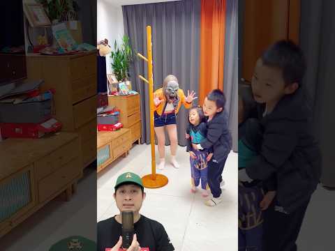 ADIK SHOCK LIHAT MAMA DAN PAPA JADI HANTU‼️😱 @PresentHunt #remix #dubbing #trending thumbnail