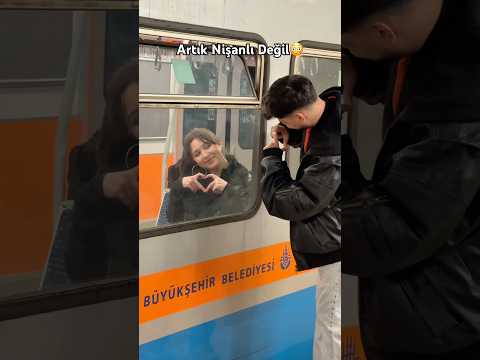 Artık Yüzüğü Yok 😳 #shorts #komedi #funny #love thumbnail