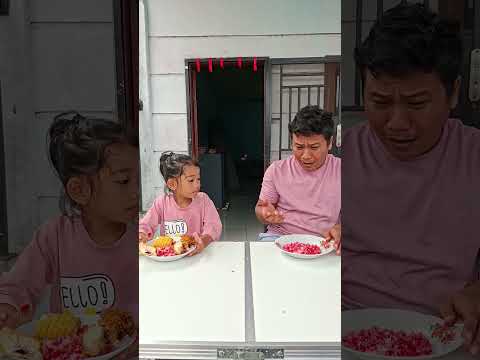 ambil telur, ayamnya hilang !!! thumbnail