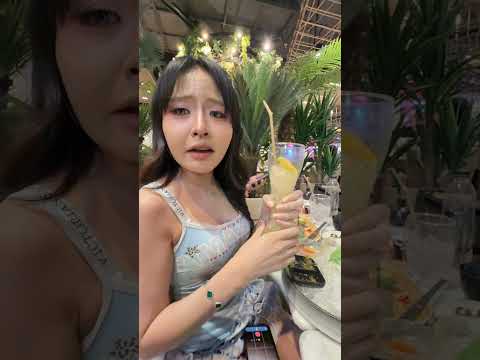 แก้วเค้าไม่ให้จับแบบนั้น thumbnail