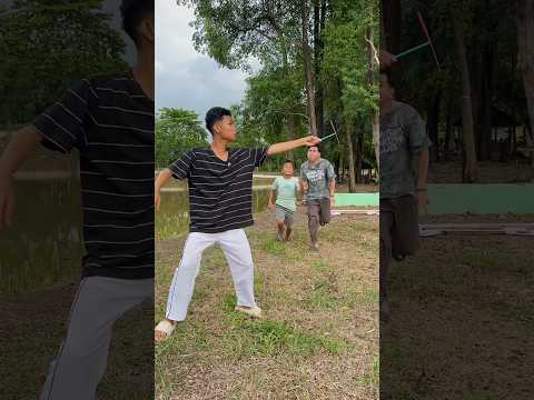 Alex punya baling baling mau di ambil ehh kok malah berubah jadi kursi sii #youtubeshorts #shorts thumbnail