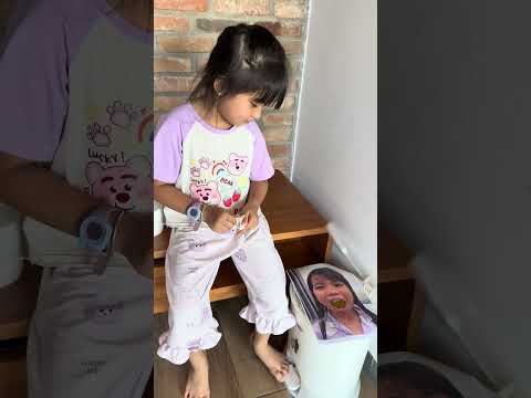 LNS - Chị chị em em trêu đùa nhau || Sister vs sister #shorts thumbnail