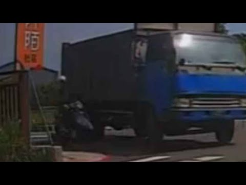 【車禍影片】一大早直接被嚇醒（2026.05.18 桃園市中壢區月桃路二段 thumbnail