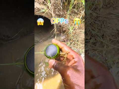 Mini speaker test water thumbnail
