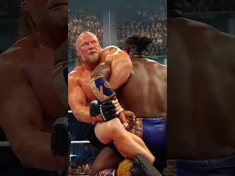 NO WAY!!! OBA FEMI IS SUPERHUMAN 😱 #WWEClash thumbnail