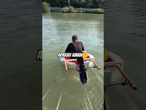 Bocah Ini Bikin Perahu dari Skateboard Endingnya Gila! 😱#shortvideo thumbnail