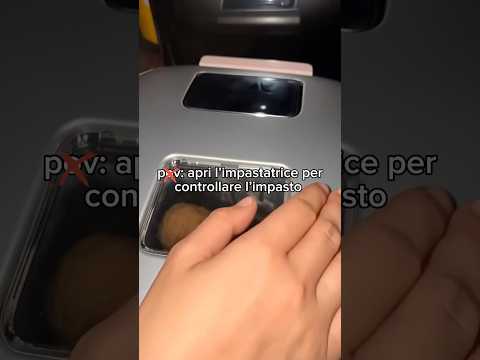 Quando tua madre ti chiede di Controllare L’impasto thumbnail
