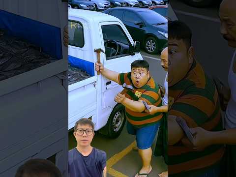 Hai bố con tìm cách đỗ xe #trending #trendingshorts #trendingvideo #shorts #shortsviral #viralshorts thumbnail