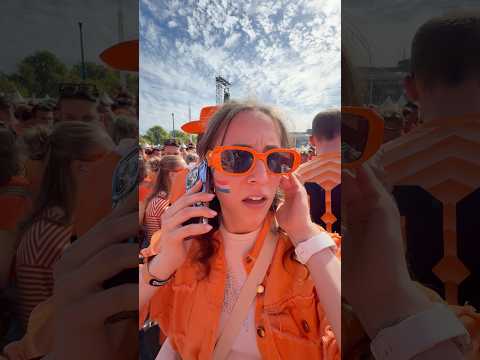Wie o wie kan mij vinden in het publiek? ?? thumbnail