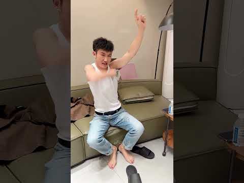 زوجته تُعاقبه بأسلوب طريف! ? thumbnail