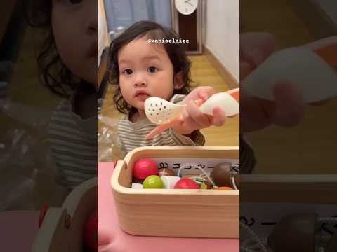 WOW! HADIAH BUAT DEDE PIUW?! #piuwfamily #funny #familychannel #familyvideo #familyvlog #challenge thumbnail