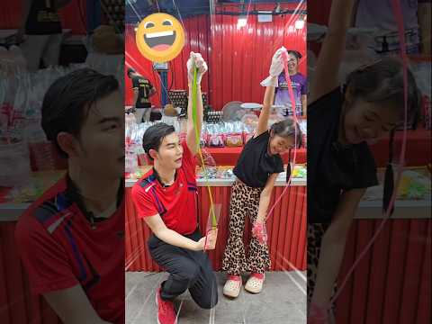 ใครยืดกว่าชนะ #funny thumbnail