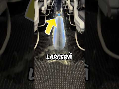 HANNO FATTO UNA SCOPERTA TERRIFICANTE SULL’AEREO! ? #virale #divertente thumbnail
