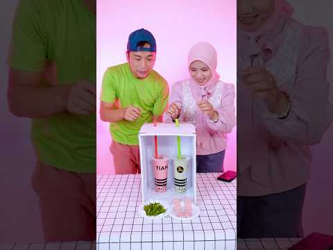 Tukar Minuman Pedas🔥 #videolucu #videomakan thumbnail