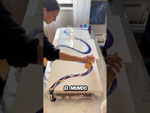 Esta INCREIBLE ARTISTA usa una TECNICA SECRETA para conseguir OBRAS que SORPRENDEN  a TODOS thumbnail