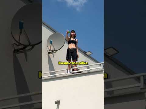 Która piłka odbije się najwyżej?! thumbnail