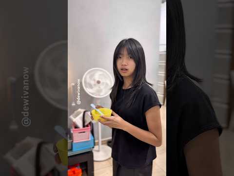 Oow cece bikin ulah #dewivanow #comedyshorts #tineco thumbnail