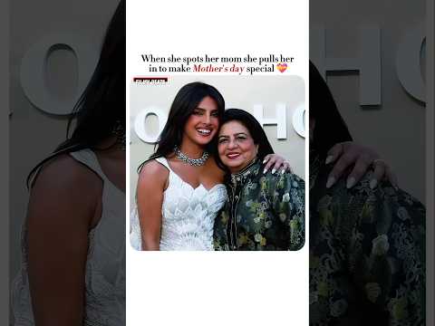 She lets her mom have the moment 💞 #priyankachopra #bollywoodactress #viralreels #trendingreels #yt thumbnail