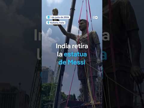 Estatua gigante de Messi fue retirada por seguridad en la India #shorts thumbnail