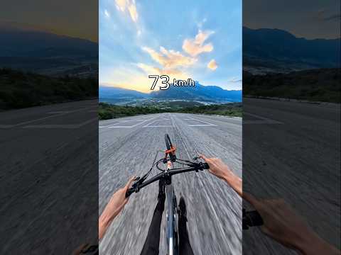 Worlds biggest natural rockslab on a bike #bike #mtb #mtbreview thumbnail