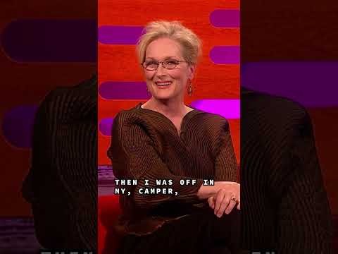 Meryl Streep IS Miranda Priestly 😈 thumbnail