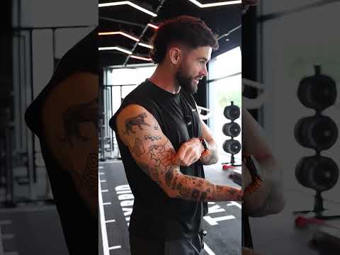 Il s'est Musclé uniquement en Poids de Corps 😳 thumbnail