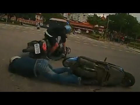 【車禍影片】三寶大外割鬼切（2026.05.15 新北市板橋區環河西路五段 thumbnail