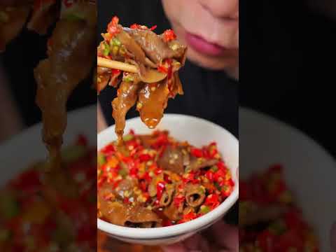 What do you think goes well with hot pot? thumbnail