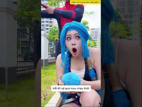 Cô gái may mắn vượt qua mọi hiểm nguy #shorts thumbnail