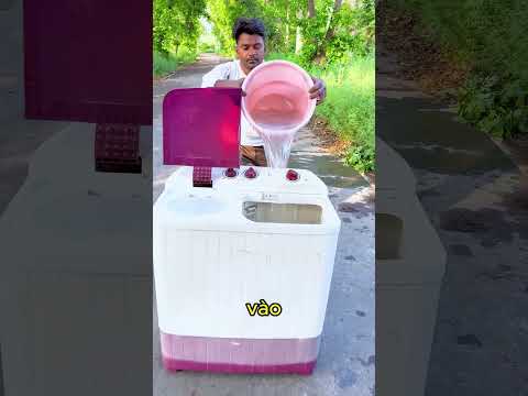 Giặt giũ bên lề đường 😂 thumbnail