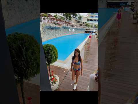 На открытии пляжа sky beach в Ялте thumbnail