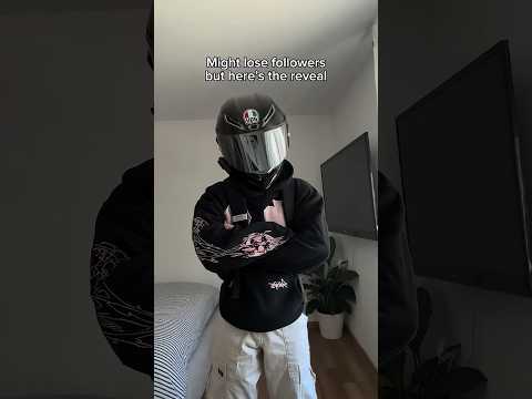 Here GUYS my reveal🙃 #fyp #explore #viral #facereveal #biker thumbnail