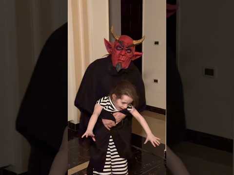 الجني اخذني لاني ماسمعت كلام ماما 😱 thumbnail