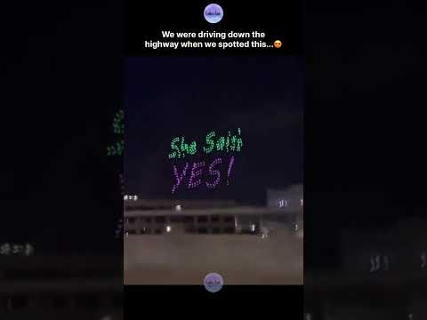 We were driving down the highway when we spotted this... 😍 thumbnail