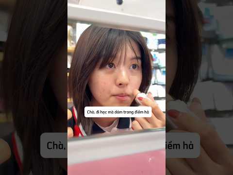 Mượn đồ trang điểm của bạn không may bị phát hiện #shorts thumbnail