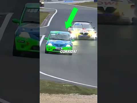 Esse carro não deveria estar nessa corrida!!! thumbnail