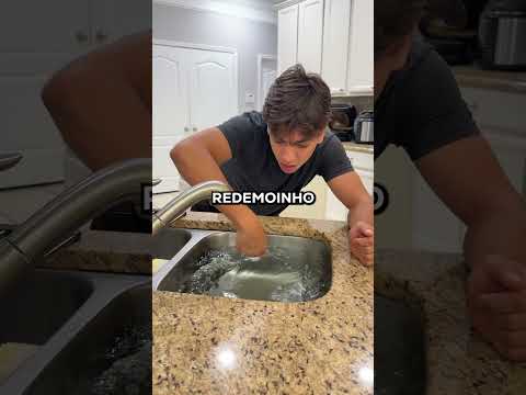 Coisas que todo mundo fazia quando era criança thumbnail