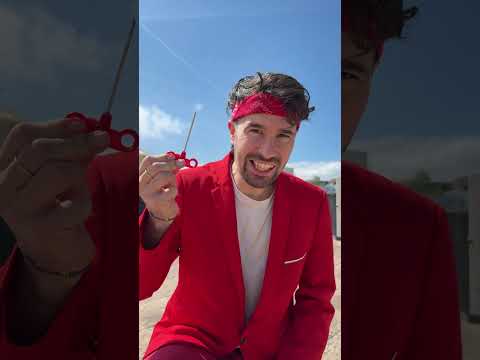 Puis-je TENIR à l'intérieur d'un BALLON GÉANT ? thumbnail
