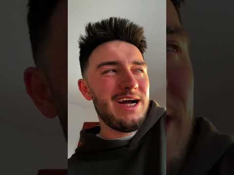 How Did I Meet My Pet Seagull? thumbnail