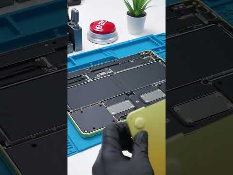 The Macbook Neo Better Be Repairable... thumbnail