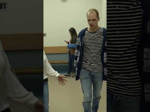 On nie ma ochoty rezygnować z dotychczasowego życia, żeby zająć się dzieckiem! | Szpital #shorts thumbnail