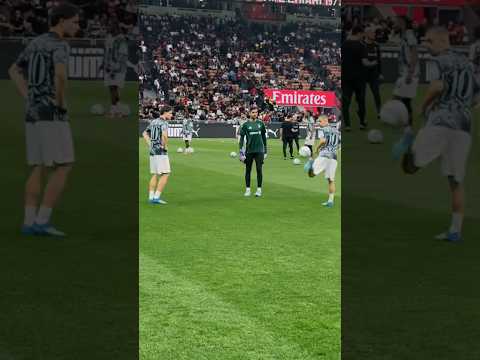 Skills 🤹‍♂️ | #Juventus #Yildiz #Zhegrova #Perin thumbnail